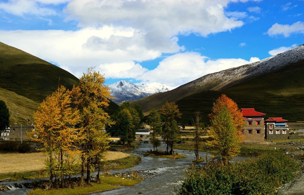 Garze Daocheng Yading China Tours