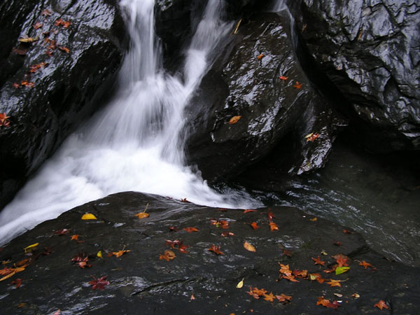 Hsinchu Smangus Village Waterfall